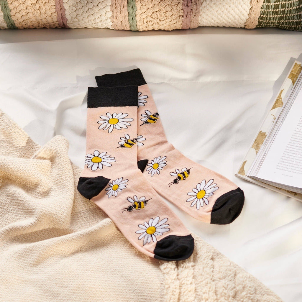 Bee And Daisy Socks